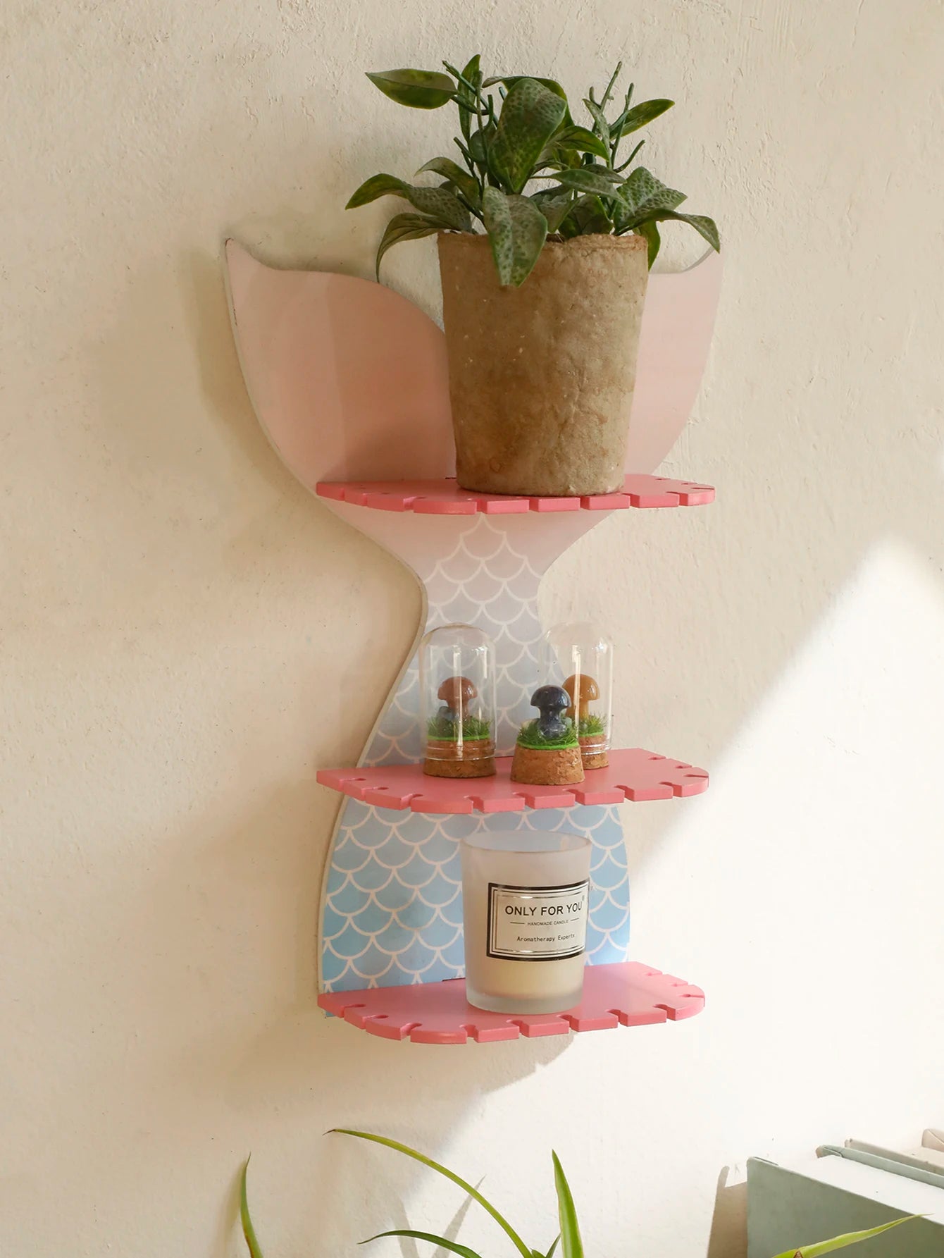 Mermaid Tail Floating Wall Shelf – 3-Tier Crystal & Aromatherapy Display Rack, Wall-Mounted Home Decor