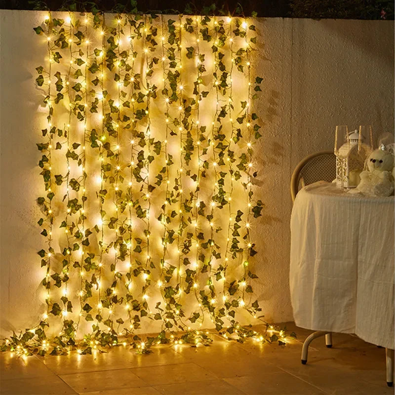 🎄 Battery-Powered Green Vine LED String Lights – Christmas & Garden Fairy Lights for Festive Holiday Decor 🎄