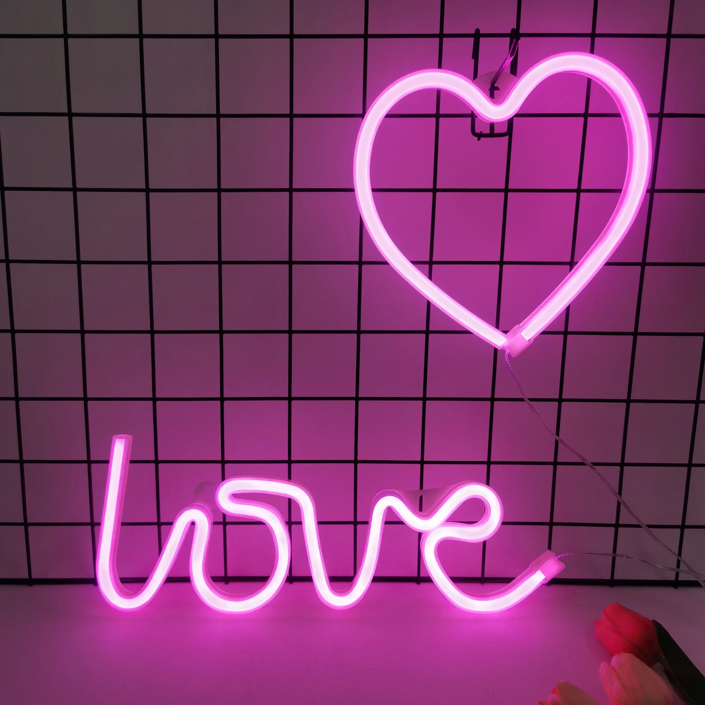 ✨ Dreamy Neon Figure Night Light – LED Wall Decor Lamp for Bedroom, Living Room, or Party ✨