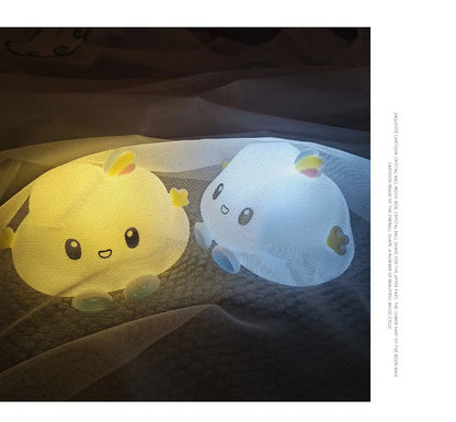 🌟 Cute Cartoon LED Night Light – Battery-Powered Holiday Decor Lamp for Kids’ Bedrooms & Festive Celebrations 🌟